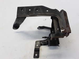  Power steering pump holder 