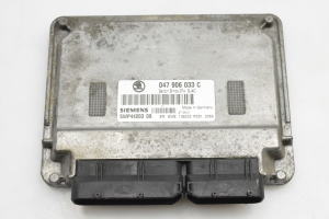 Motorsteuergerät - 047906033C