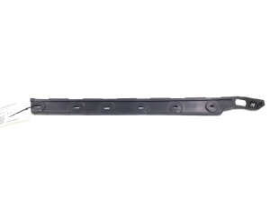  Rear bumper bracket 