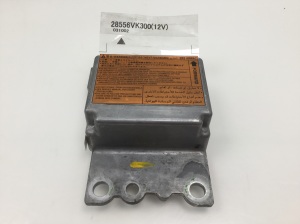 NISSAN Navara (1998–2007) Airbagsteuergerät 28556VK300