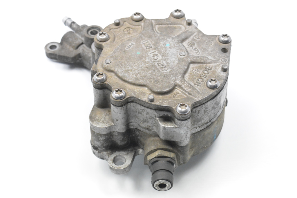 Used Volkswagen Caddy Vacuum pump 038145209