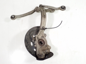 AUDI A8 D3 (2002–2010) Front wheel hub and its parts 4E0407254Q - 4