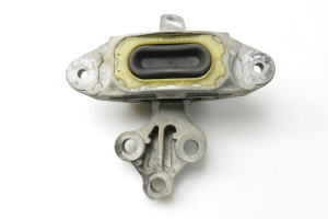  Engine holder 