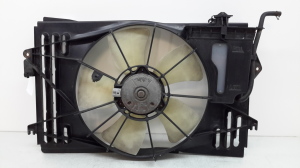 TOYOTA Corola Verso E12 (2001–2004) Kühlerlüfter und seine Teile 167110D060