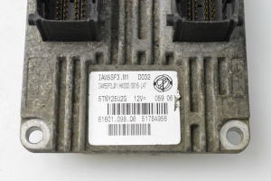 FIAT Punto (2005–2018) Motorsteuergerät 6160109806 - 3