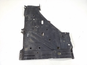 LEXUS RX GGL1 (2009–2015) Unterbodenschutz 5816748050 - 3