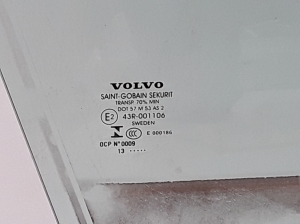 VOLVO XC60 (2008–2017) Priekšējo durvju stikls 30745618 - 4