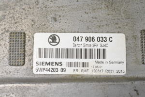 Skoda Fabia MK 1 (1999–2008) Motorsteuergerät 047906033C - 2