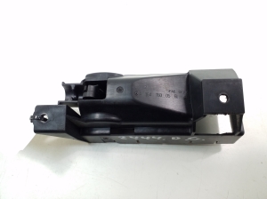  Tailgate inner opening handle 