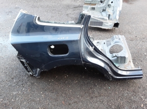 Kotflügel hinten und seine Teile - 31484169