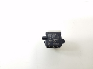 Mercedes Benz GL-Class 164 (2006–2012) Airbagsensor A0038202826 - 3
