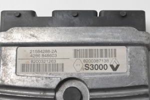RENAULT Megane II (2002–2009) Motorsteuergerät 8200387138 - 4