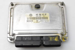Motorsteuergerät - 045906019BF