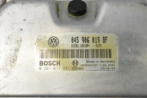 Volkswagen Polo IV (2001–2009) Motorsteuergerät 045906019BF - 2