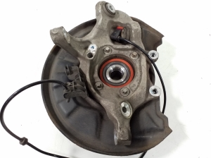 Mercedes Benz C-Class 204 (2007–2014) Tagumine rumm A2043500341 - 2