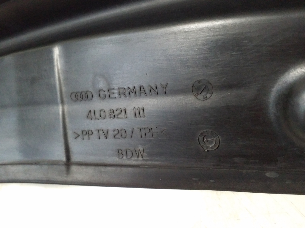 AUDI Q7 4L (2005-2015) Other Body Parts 4L0821111 21887360
