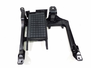   Sitzgestell vorne  - 7L0881678G 