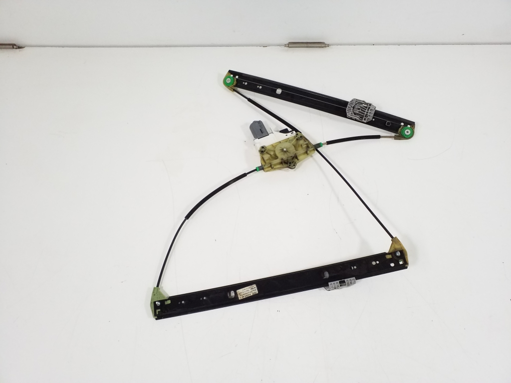 AUDI Q7 4L (2005-2015) Front Left Door Window Regulator 4L0837461A 21887075