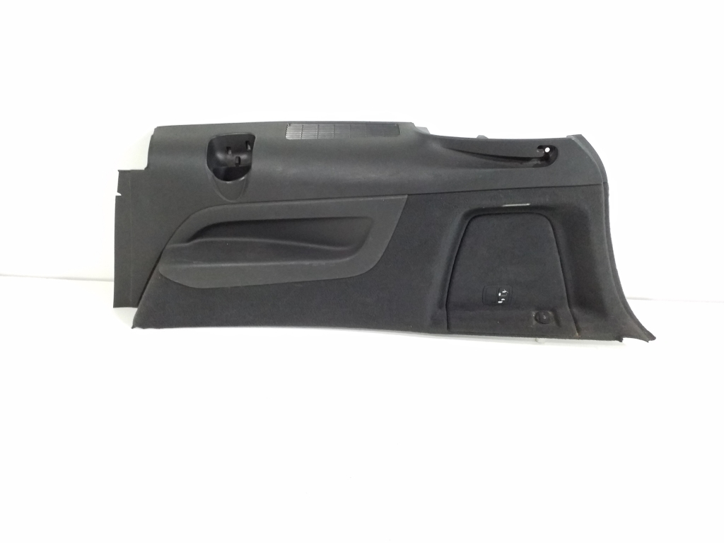 AUDI Q7 4L (2005-2015) Trunk Trim i højre side 4L0863880 21886336