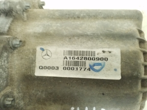 Mercedes Benz GL-Class 164 (2006–2012) Jaotuskast A1642800900 - 2