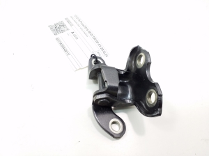   Rear side door upper hinge  - 6876020122 