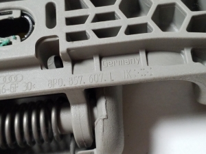   Roof inner handle  - 8P0857607L 