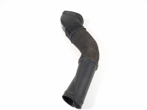  Air intake hose 