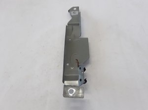 VOLVO V90 (2016–2026) Front fender bracket 31416626 - 2