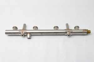 AUDI A3 8P (2003–2012) Common Rail Kraftstoffleitung 06K133317G - 3