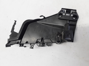 VOLVO XC40 (2017–2026) Front door exterior handle bracket 30747093 - 3