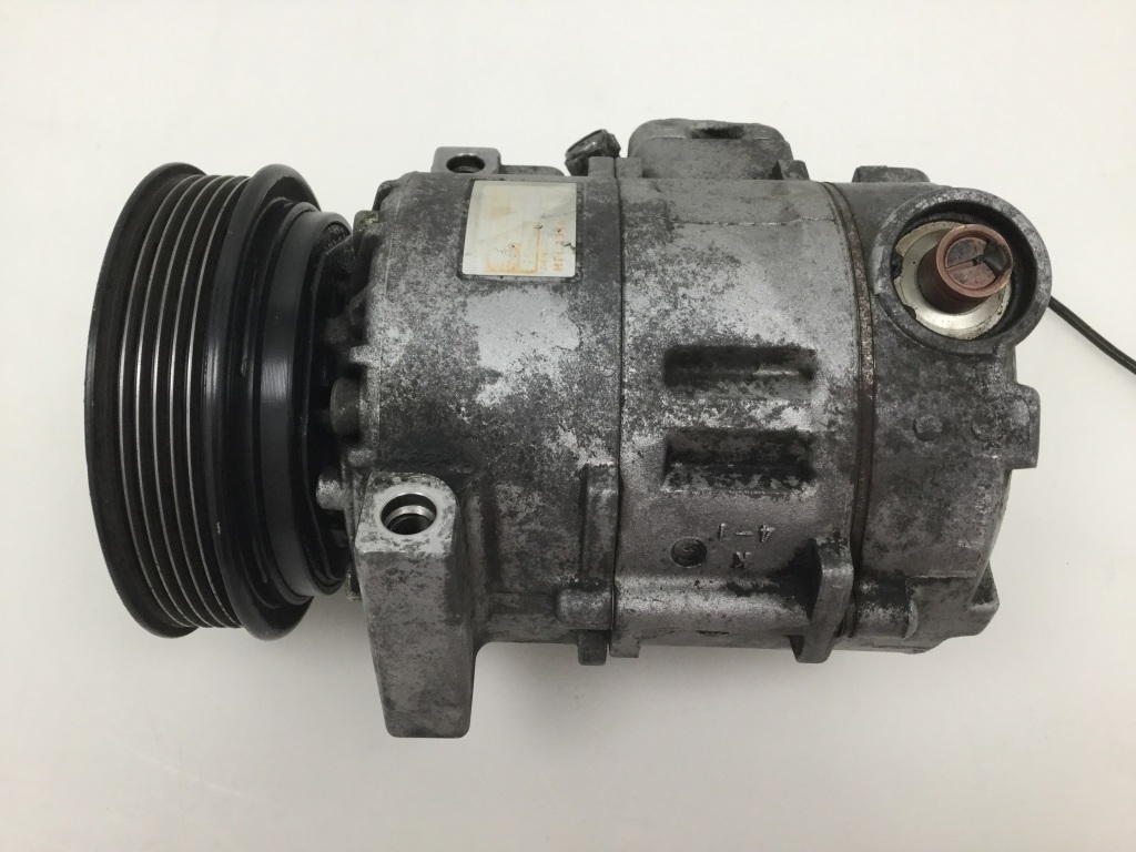 Used AUDI A6 Air conditioner compressor 4D0260808