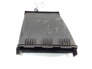  Cabin air filter housing 