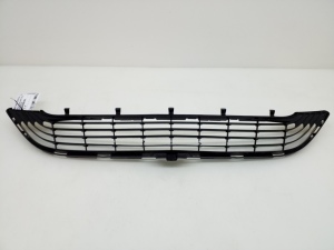  Front bumper lower grille 