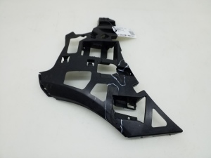  Front bumper inner frame 