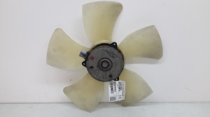 TOYOTA Corola Verso E12 (2001–2004) Kühlerlüftermotor 1636322090
