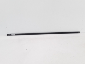 RENAULT Fluence (2009–2017) Esiukse klaasi välimine liist 808208950R - 3