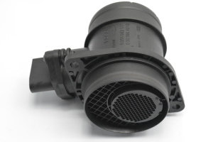 AUDI A4 B7 (2004–2008) Luftmassenmesser 038906461B - 4