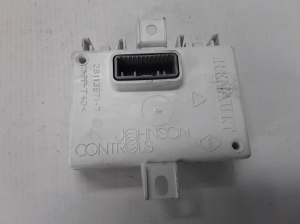 RENAULT Fluence (2009–2017) GPS control unit 280380655R - 3