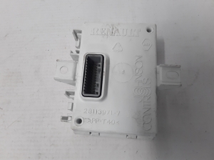 RENAULT Fluence (2009–2017) GPS control unit 280380655R - 4