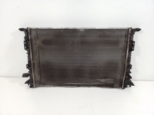  Cooling radiator 