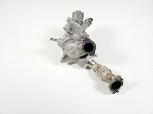  EGR valve 