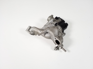  EGR valve 