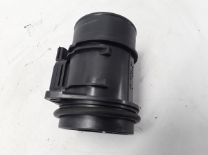 Dacia Sandero (2012–2021) Luftmassenmesser 8200682558 - 4