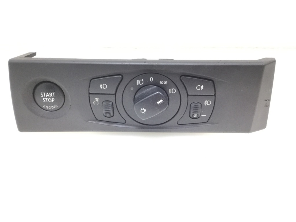 BMW 5 Series E60/E61 (2003-2010) Headlight Switch Control Unit 6953737 25111812