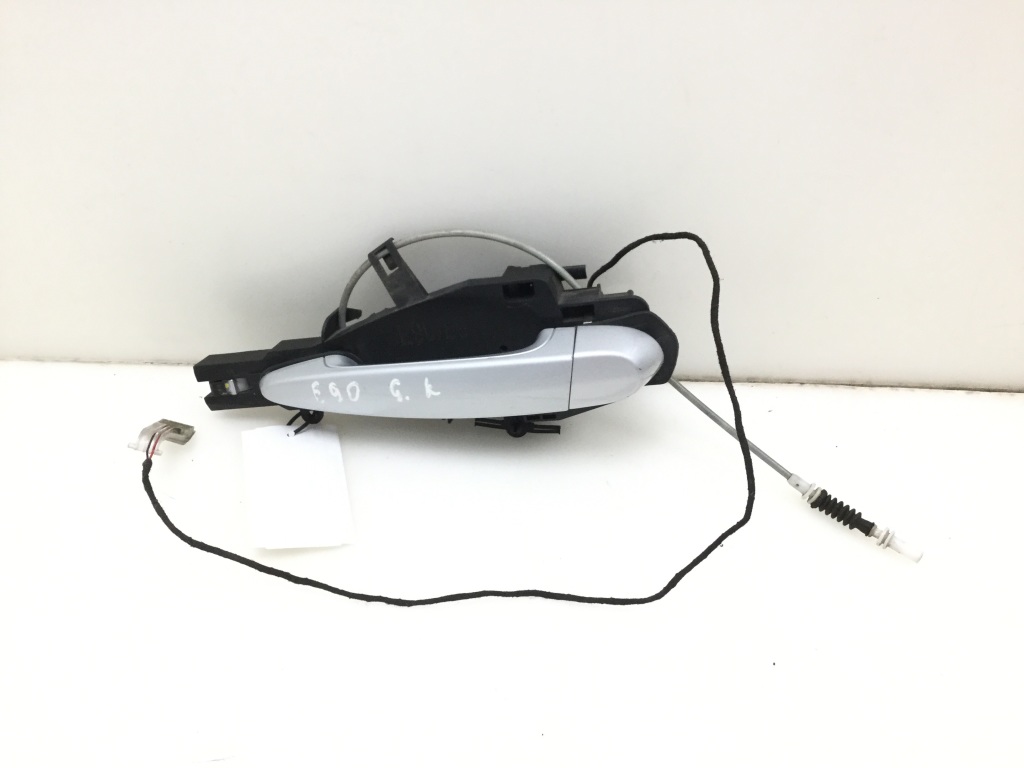 BMW 3 SERIES E90 (2004–2013) Rear side door exterior handle and its parts BMW 3 SERIES E90 (2004–2013) Rear side door exterior handle and its parts