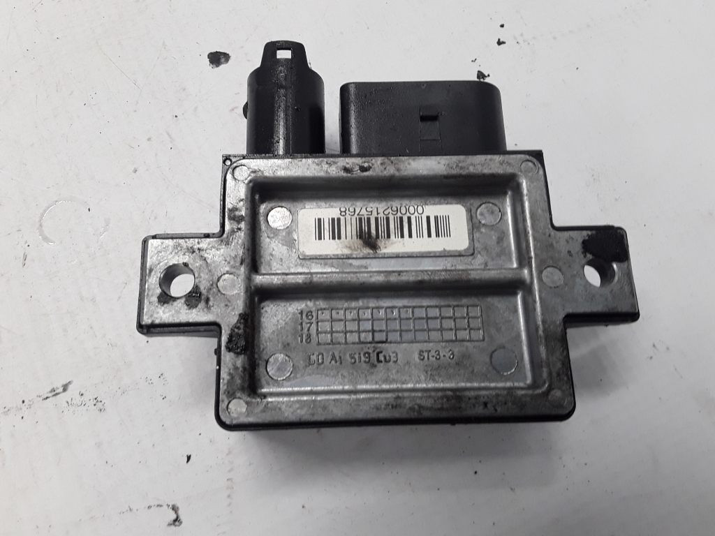 Used BMW 5 SERIES Candle heating relay 859172401