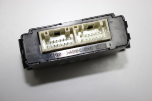LEXUS RX GGL1 (2009–2015) Control unit 89430-48050 - 2