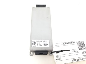 Steuergerät - 7L6035729E