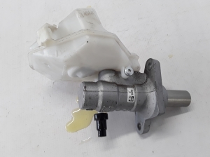VOLVO XC60 (2008–2017) Piduri peasilinder 36002450 - 2