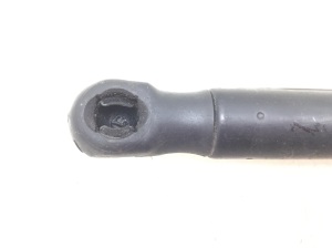  Bonnet support/cylinder 